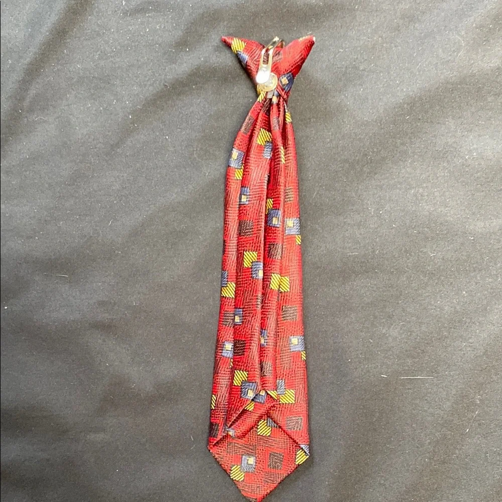 Kids Red Geometric Patterned Tie